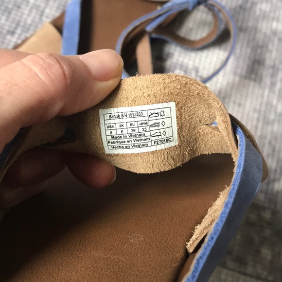 Sanuk Strappy Leather Sandals - Picture 8 of 8